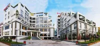 ดรากอน ซี ซัม ซอน โรงแรม - พร้อมระเบียง