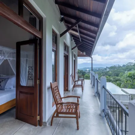 Hanthana House