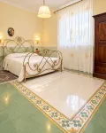 Palazzo Giovanni Bed and Breakfast - parking