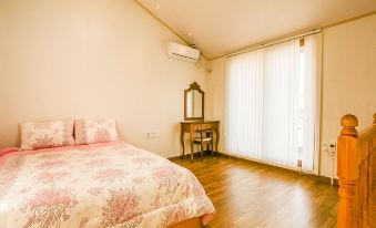 Gyeongju Twin Village Bed and Breakfast