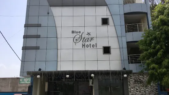 Hotel Blue Star