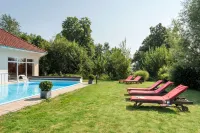 Parkhotel Maximilian Resort & SPA - Pools