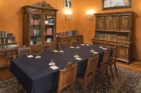 Hotel Museo Palacio de San Agustin Các khách sạn ở San Luis Potosi