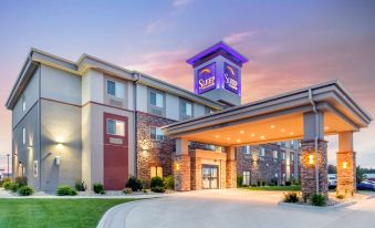 Sleep Inn & Suites Devils Lake
