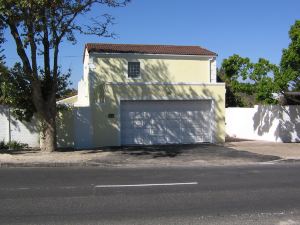 Charming Fully Fitted Double Storey Cottage Near Constantia Village