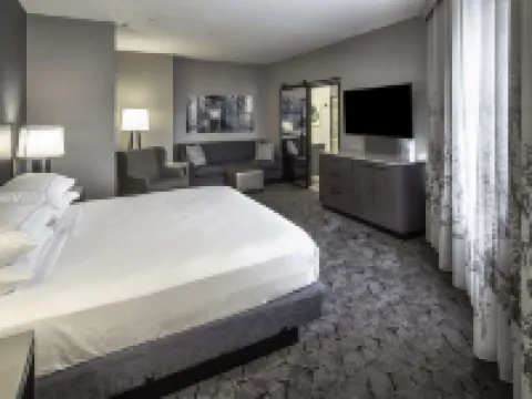 DoubleTree by Hilton Modesto Hotels in Modesto