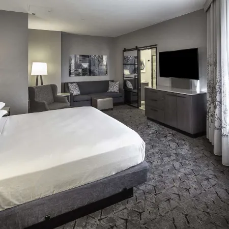 DoubleTree by Hilton Modesto