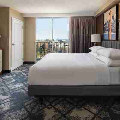 エンバシー スイーツ by ヒルトン サンフランシスコ エアポート オイスター ポイント Rooms