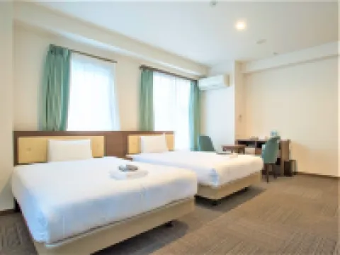 Shinyokohama SK Hotel Hotel berhampiran Stesen Kikuna