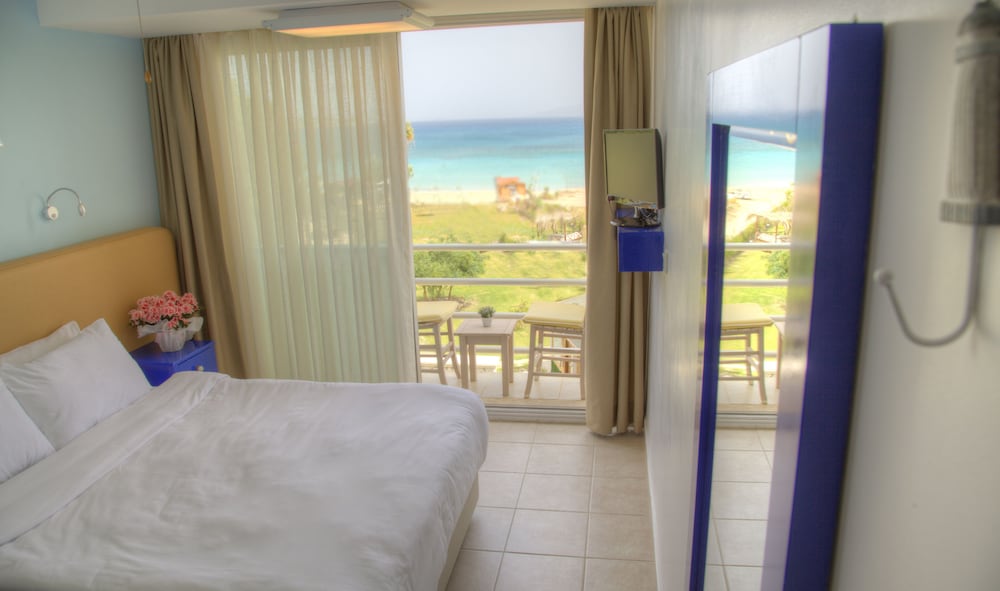 Rooms Smart Luxury Hotel & Beach