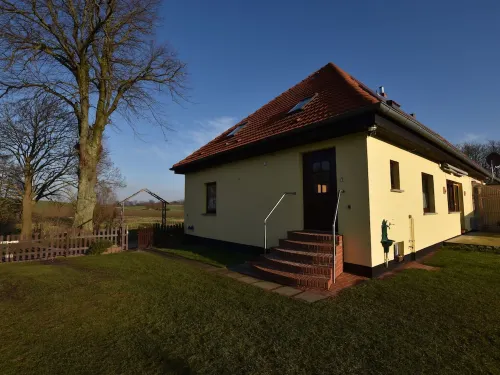 Hübsche Wohnung in Kröpelin Mit Eigener Terrasse