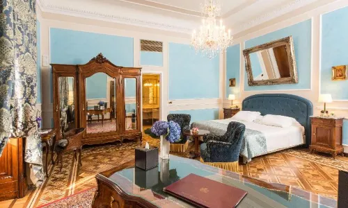 Hotel Bristol Palace