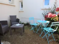 Les Hortensias Hotels in Kerlouan