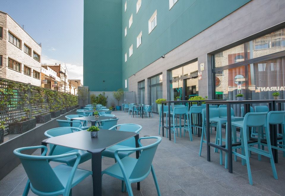 4. 호텔 벤처 산트..