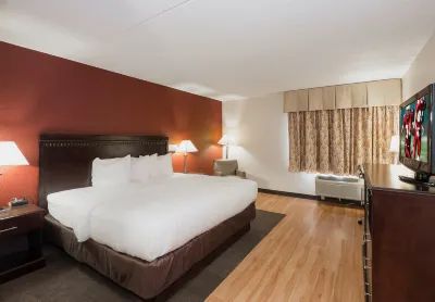 Red Roof Inn & Suites Mt Holly - McGuire AFB Hotels in Westampton Township