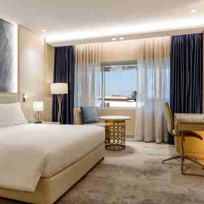 Diplomat Radisson Blu Hotel, Residence Amp; Spa Rooms