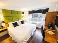 Hotel BPM Brooklyn Hotels near Brooklyn Flea
