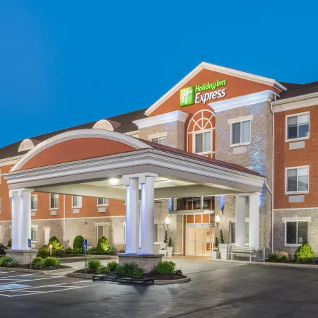 Holiday Inn Express & Suites 1000 ISLANDS - GANANOQUE by IHG