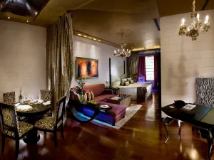 래디슨 블루 호텔 노이다