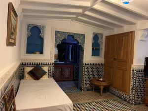 Superb Room for 2 to 3 People with Pool in Tangier