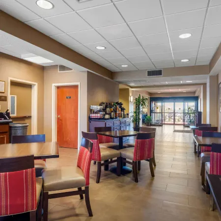 Comfort Inn & Suites