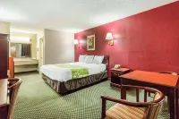 Rodeway Inn Prattville I-65 فنادق في Millbrook