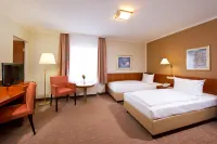 Achat Hotel Schwarzheide Lausitz فنادق في Groskoschen