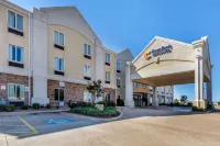 Comfort Inn & Suites Perry I-35 Hotels in Perry