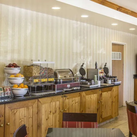 Comfort Suites Summit County