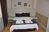 ALMENA HOTEL - balkon