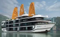 La Regina Legend Cruise Hotels near Secret Halong Cruise