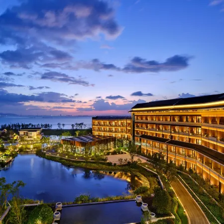 HUALUXE Hotels and Resorts SUZHOU BAY HOT SPRING RESORT BY IHG