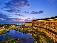 HUALUXE Suzhou Bay Hot Spring Resort Hotels in Suzhou