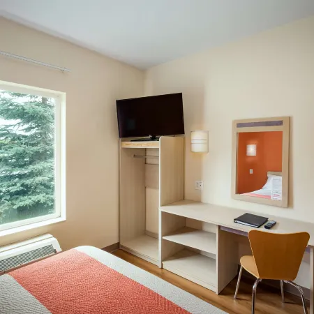 Motel 6 Anchorage, AK - Midtown