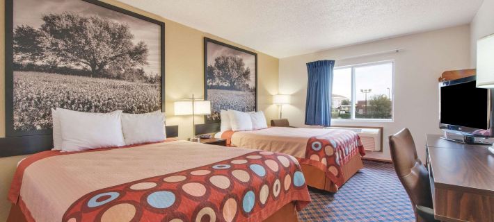Super 8 by Wyndham College Station Hotels in Brazos County