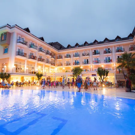 L'Oceanica Beach Resort