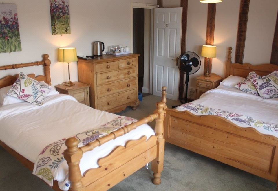 Mayhill Hotel - Housity
