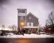 Auberge Sutton Brouerie Hotels in Cowansville