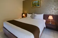 Great Western Hotel & Resort Serpong - Tangerang Hotel di Pinang
