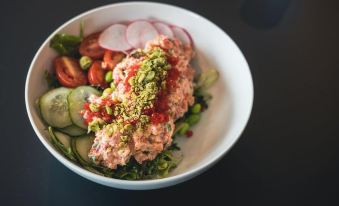2. 트래블로지 바이..