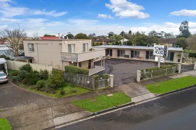 Hamilton Townhouse Motel Hotels in Hamilton