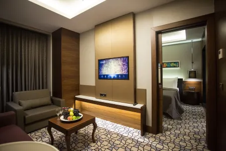 Grand Harilton Otel