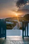 Eiriana Luxury Suites - Mountain view