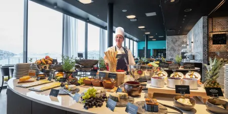 Thon Hotel Kirkenes Отели в г. Киркенес