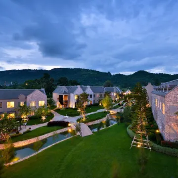 Thames Valley Khao Yai