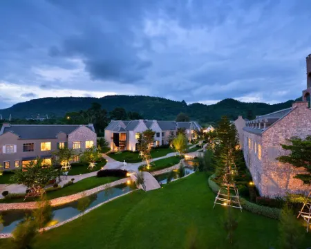 Thames Valley Khao Yai Hotels in Pak Chong