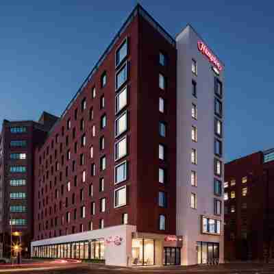 Hampton by Hilton Belfast City Centre Hotel Exterior