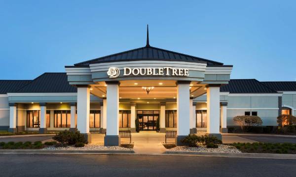 DoubleTree by Hilton Detroit Novi