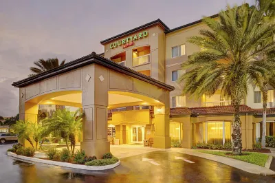 Courtyard by Marriott West Palm Beach Airport Các khách sạn ở West Palm Beach