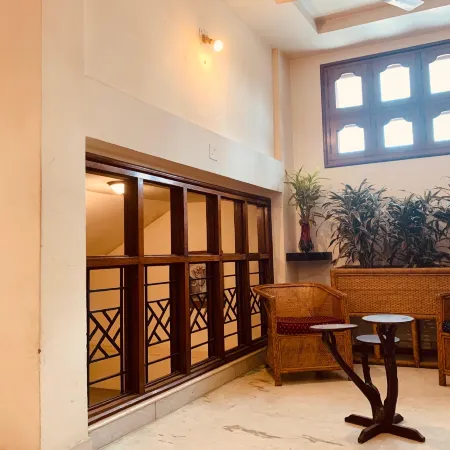 Hotel Devika
